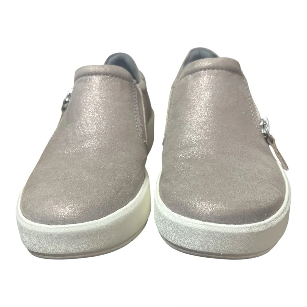 Clarks Collection Layton Step Metallic Taupe Slip-On Sneakers